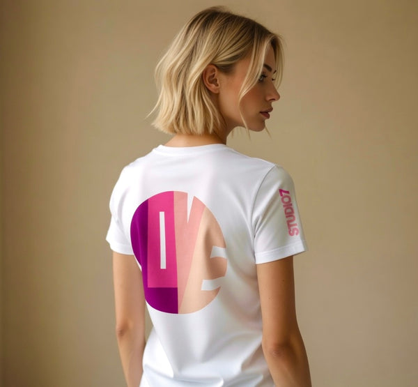 THE WOMENS  "LOVE" TEE