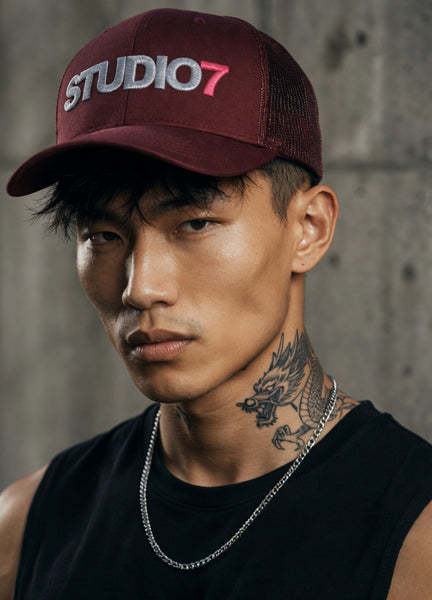 STUDIO 7 TRUCKER HAT